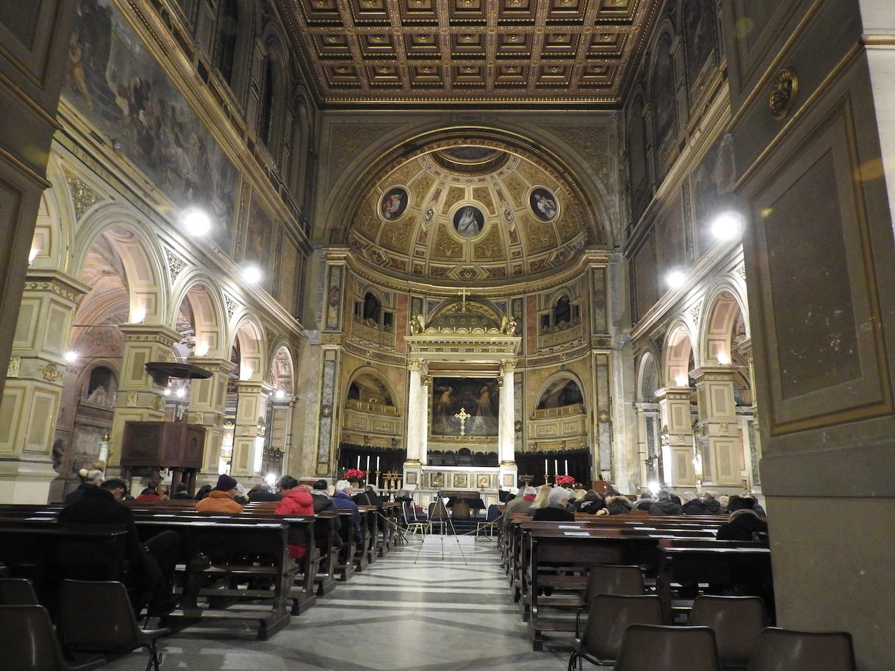 Central Nave.JPG